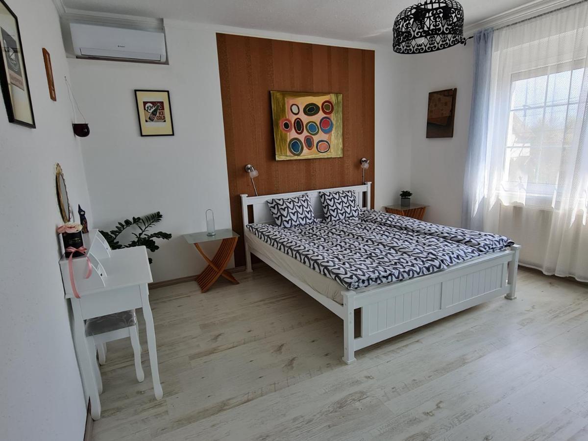 Ginger House Apartment Keszthely Exterior photo