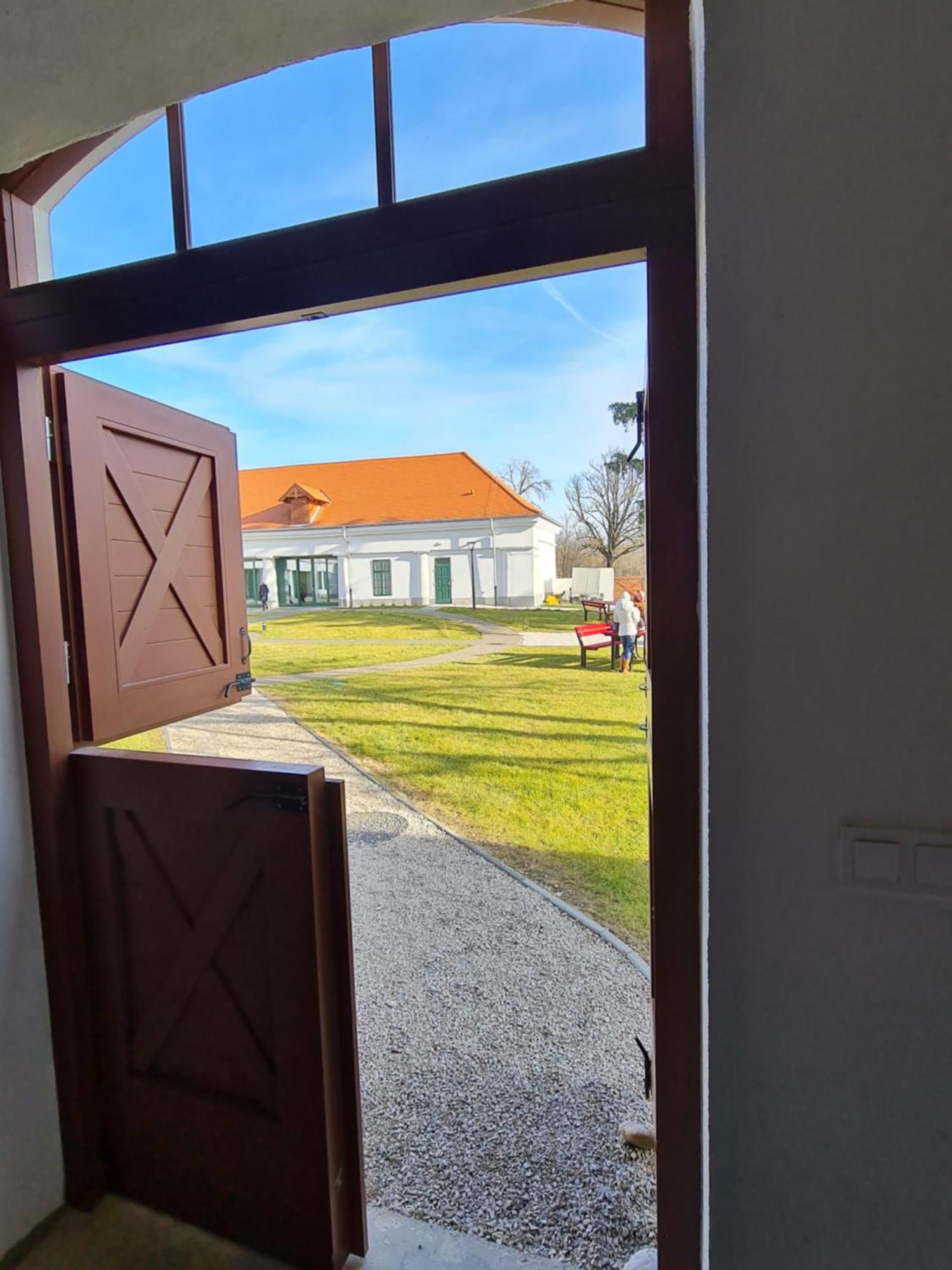 Ginger House Apartment Keszthely Exterior photo